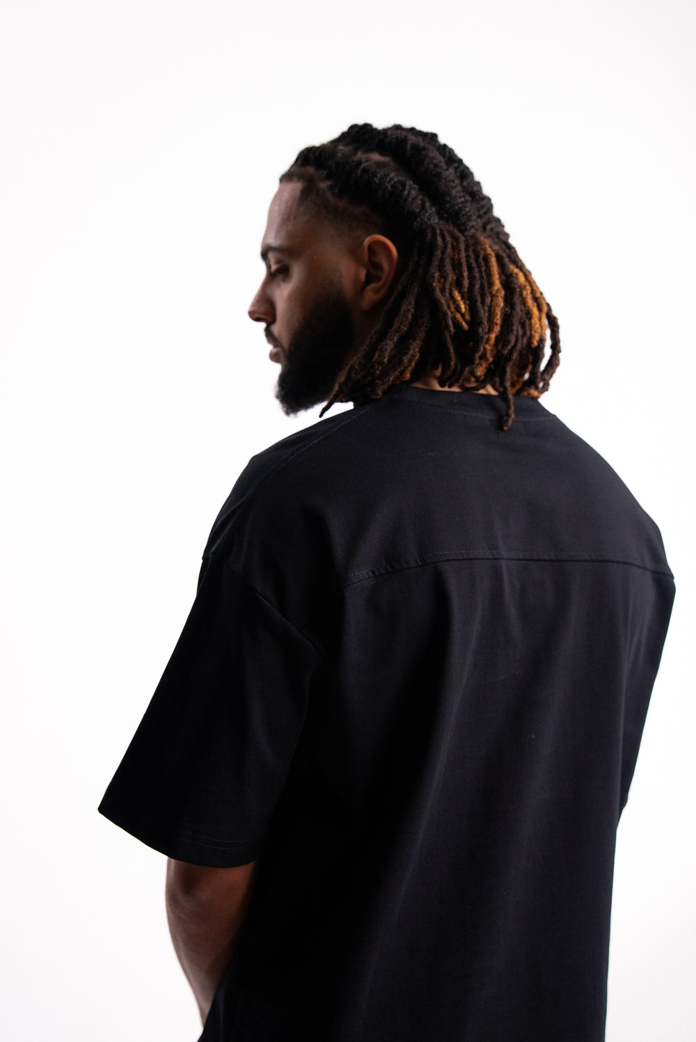 SILNTPLAY Embossed Tee in Obsidian, heavyweight cotton jersey